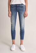 Jeans Push Up Wonder Capri à trous 123762