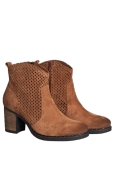 Salsa bottes en daim perforées à talon marron 124933